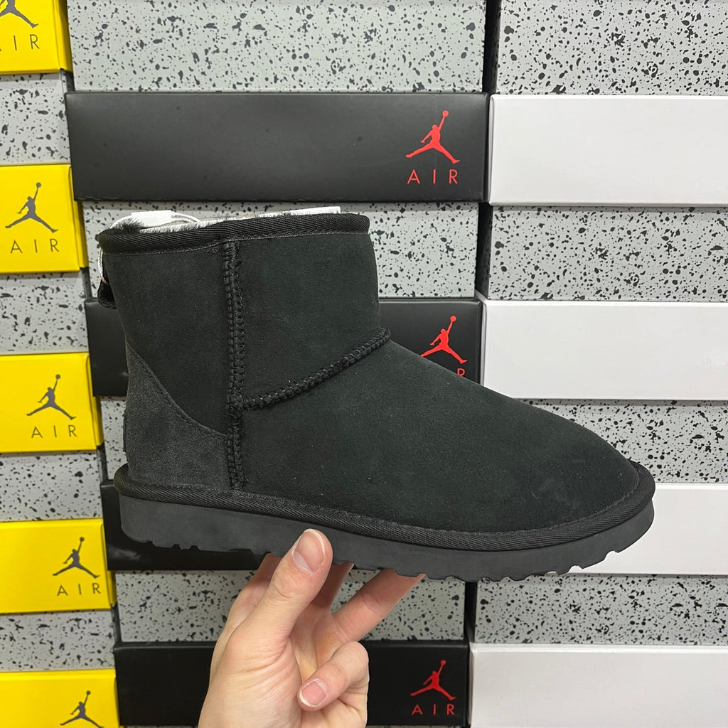 UGG Classic Mini Boot – Women's Suede Ankle Boot in Black