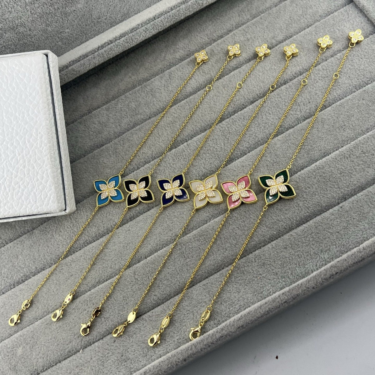 Roberto Coin Style Four-Leaf Clover Cubic Zirconia Bracelet
