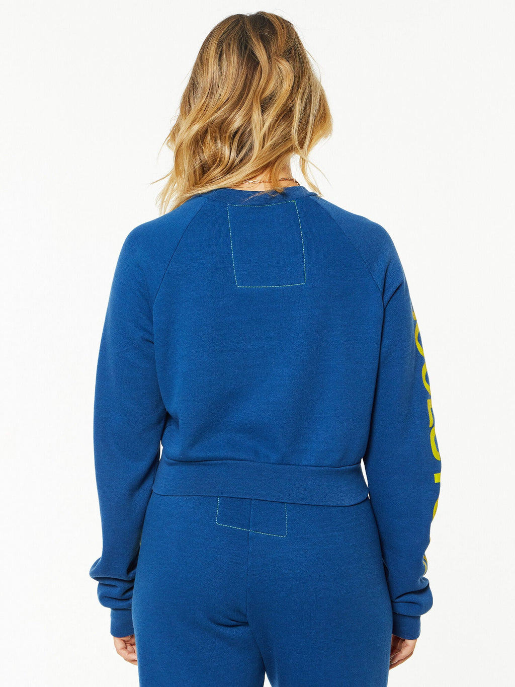 SMILEY CROPPED CREW SWEATSHIRT