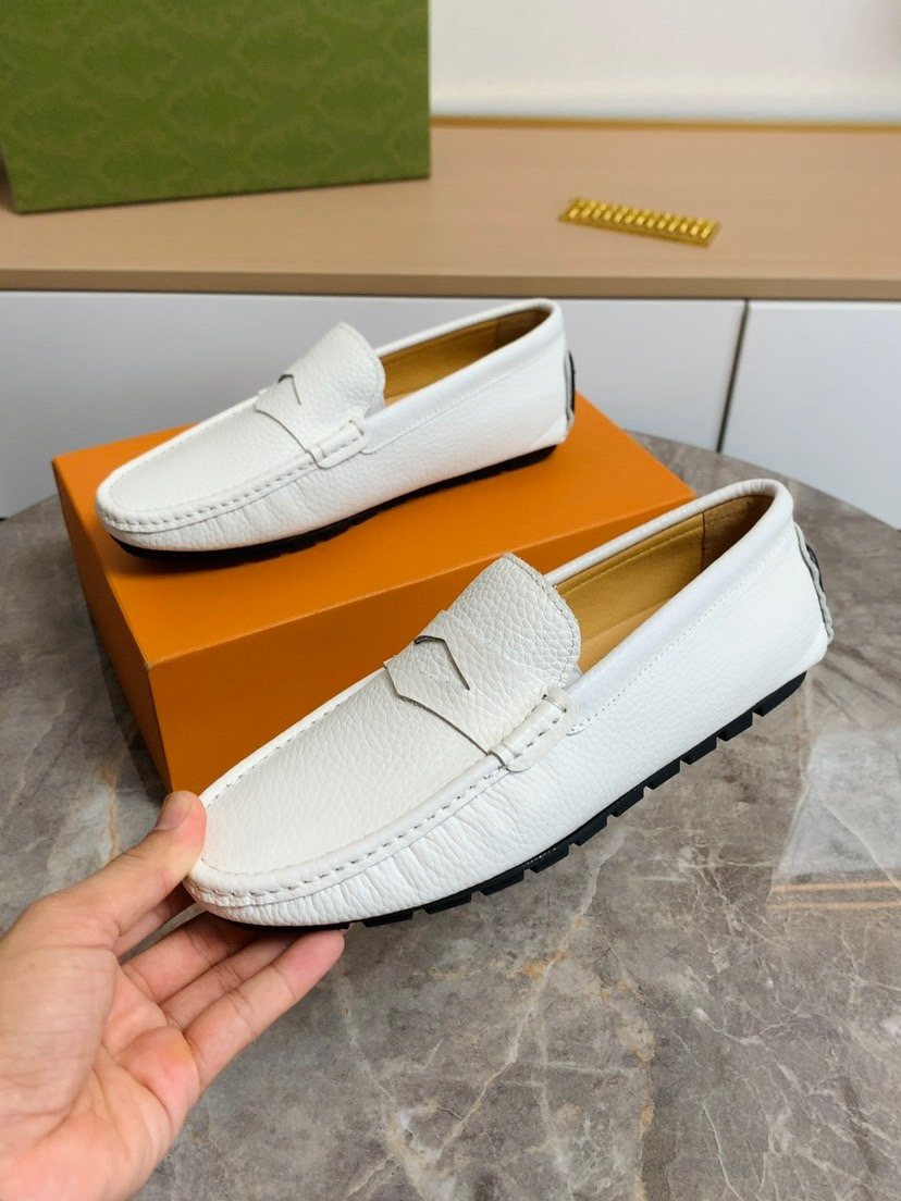 Louis Vuitton Textured Moc-Toe Loafers