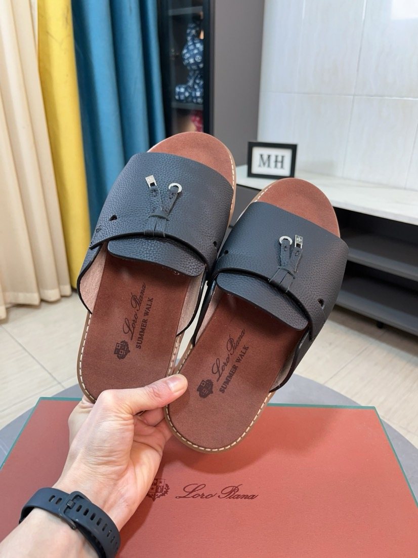 Loro Piana Textured Slide Sandals